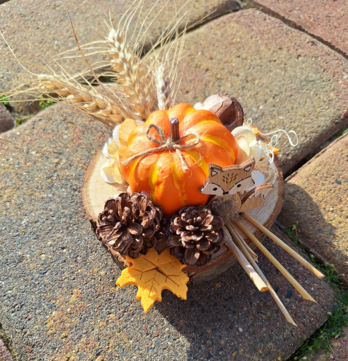 Mini Holzbrett &quote;Herbst&quote; – Handgefertigt mit Kürbis-Dekoration