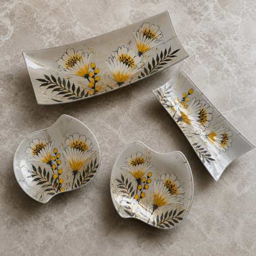 Elegantes Glasset mit Wiesenblumen | Handdekor Design