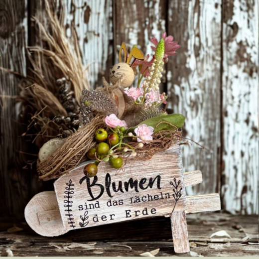 Kleine Holzschubkarre als Osterdeko & Frühlingsdeko