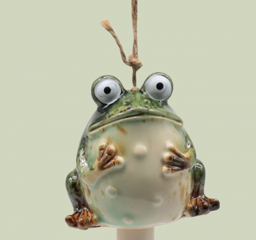 Frosch Jörg Steingut 15,5 cm – Dekofigur zum Hängen