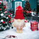 Stoffwichtel mit Ski 11 cm – Weihnachtsdeko Beige/Rot/Weiß