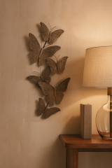 Wandbild aus Metall – Schmetterlinge in Grau/Gold
